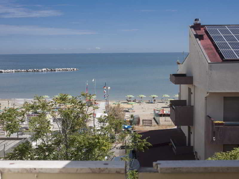 Hotel Rosa Rimini Exterior foto